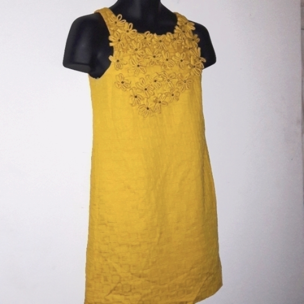 TAYLOR Yellow Sheath Dress with Floral 3D Accents, 2 - Picture 2 of 7